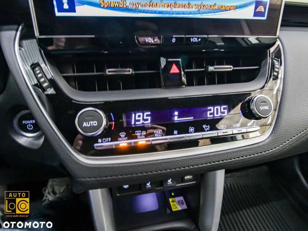 Toyota Corolla Cross 2.0 Hybrid Style - 27