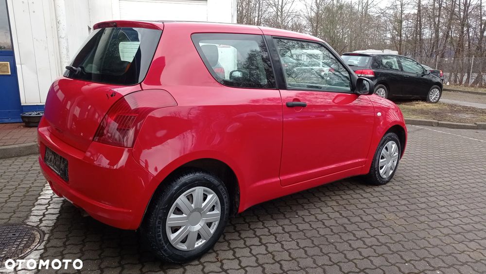 Suzuki Swift 1.3 GLX / Comfort - 26
