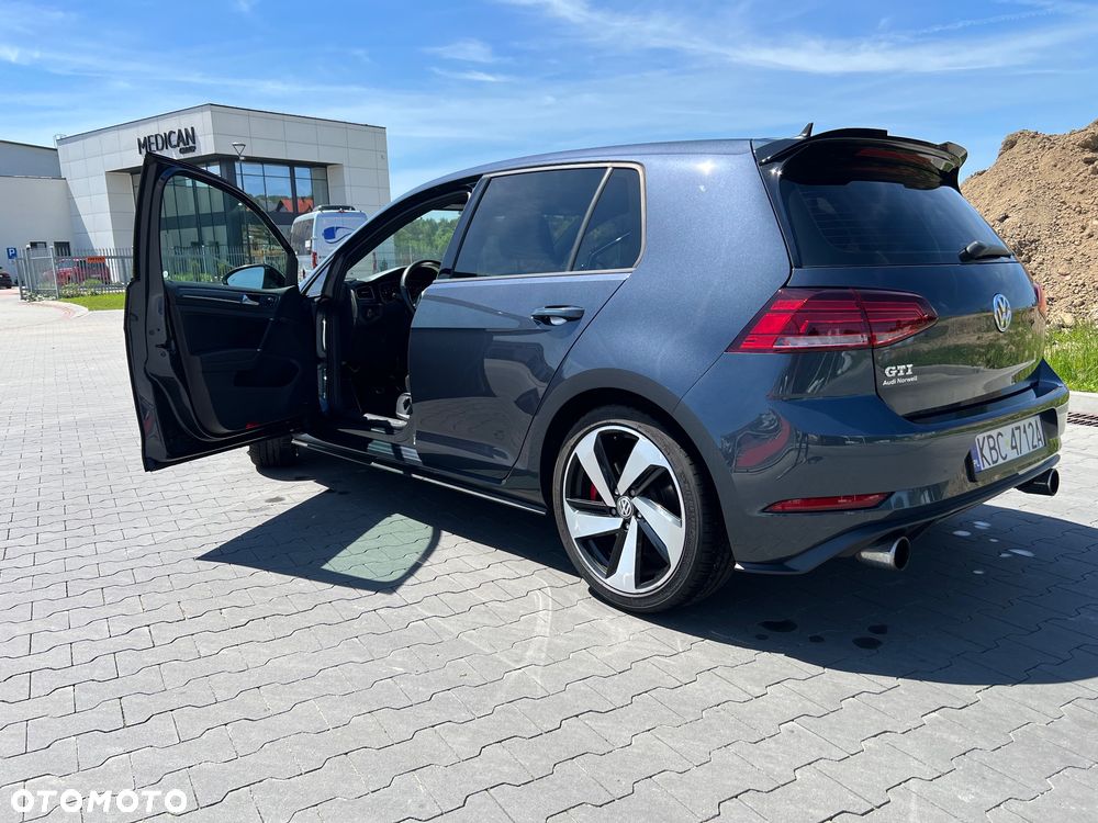 Volkswagen Golf GTI 2.0 TSI OPF Performance - 2