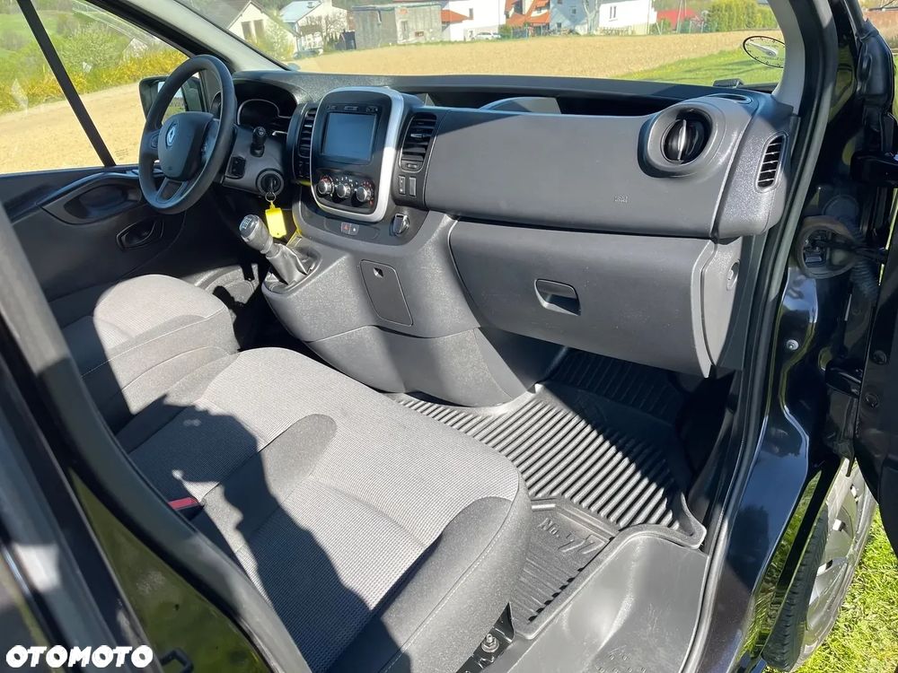 Renault Trafic - 8