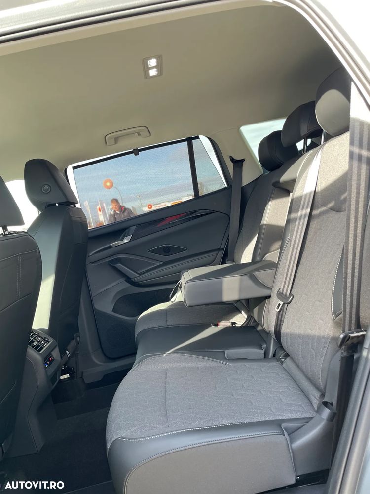 Volkswagen Tayron 1.5 TSI DSG PHEV Life - 13