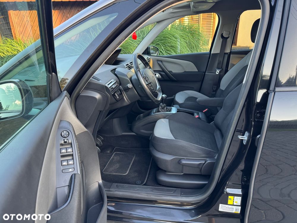 Citroën C4 Grand Picasso - 16