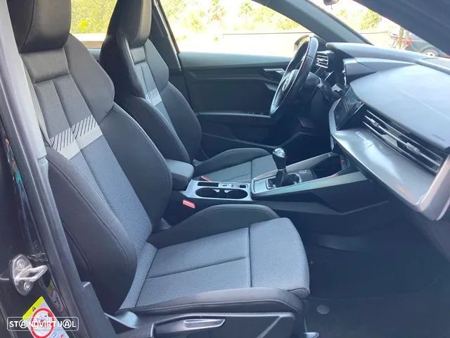 Audi A3 Sportback 30 TFSI S line - 33