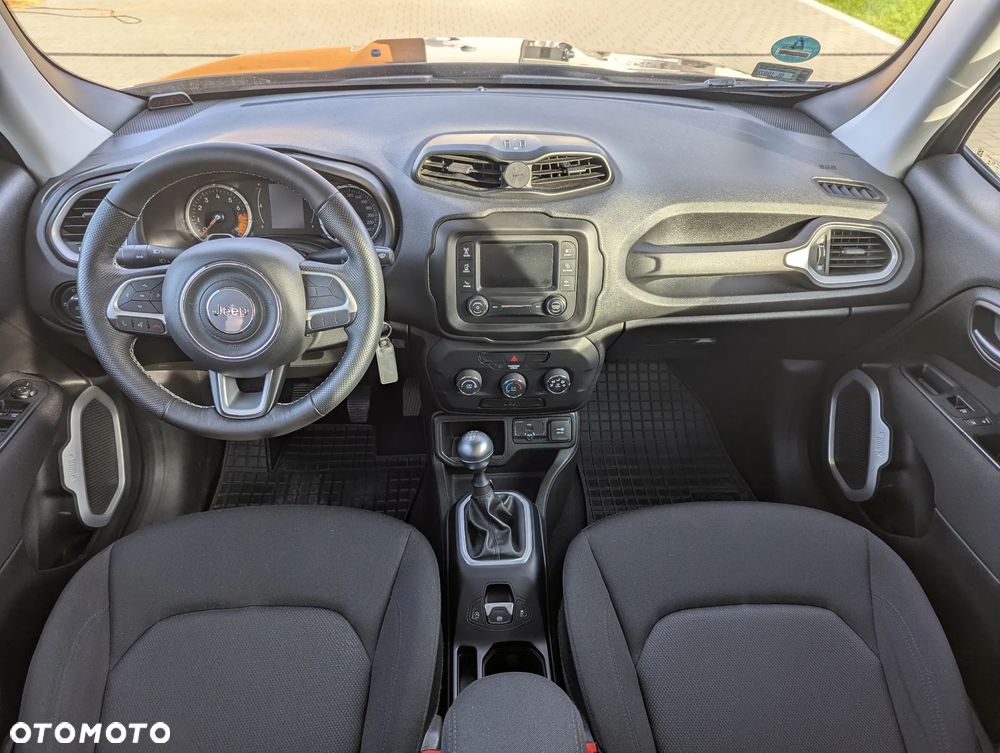 Jeep Renegade 1.6 E-TorQ Sport FWD - 6