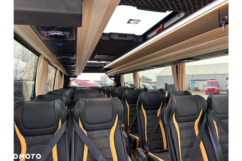 Mercedes-Benz Sprinter 519 - 17