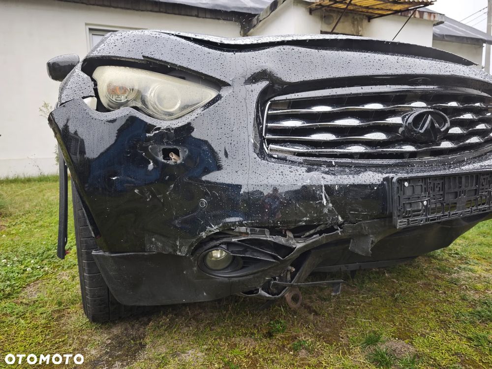 Infiniti FX FX30d S Premium - 24
