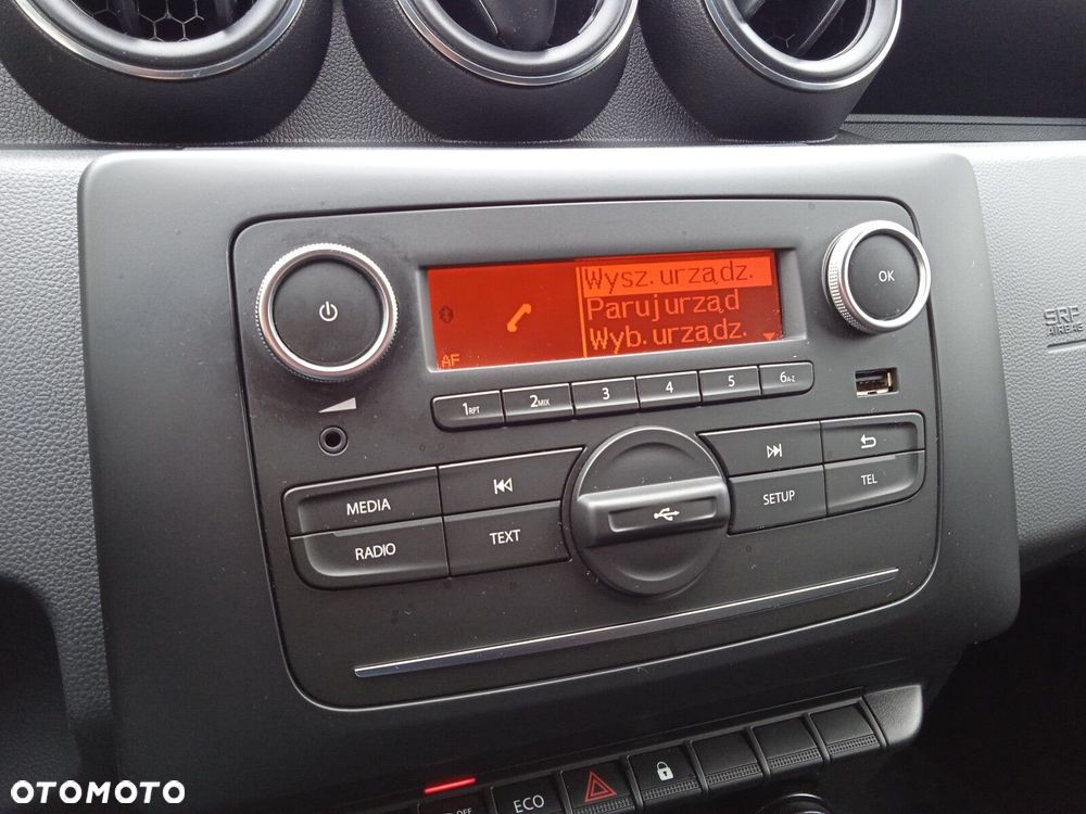 Dacia Duster 1.6 SCe Access - 22