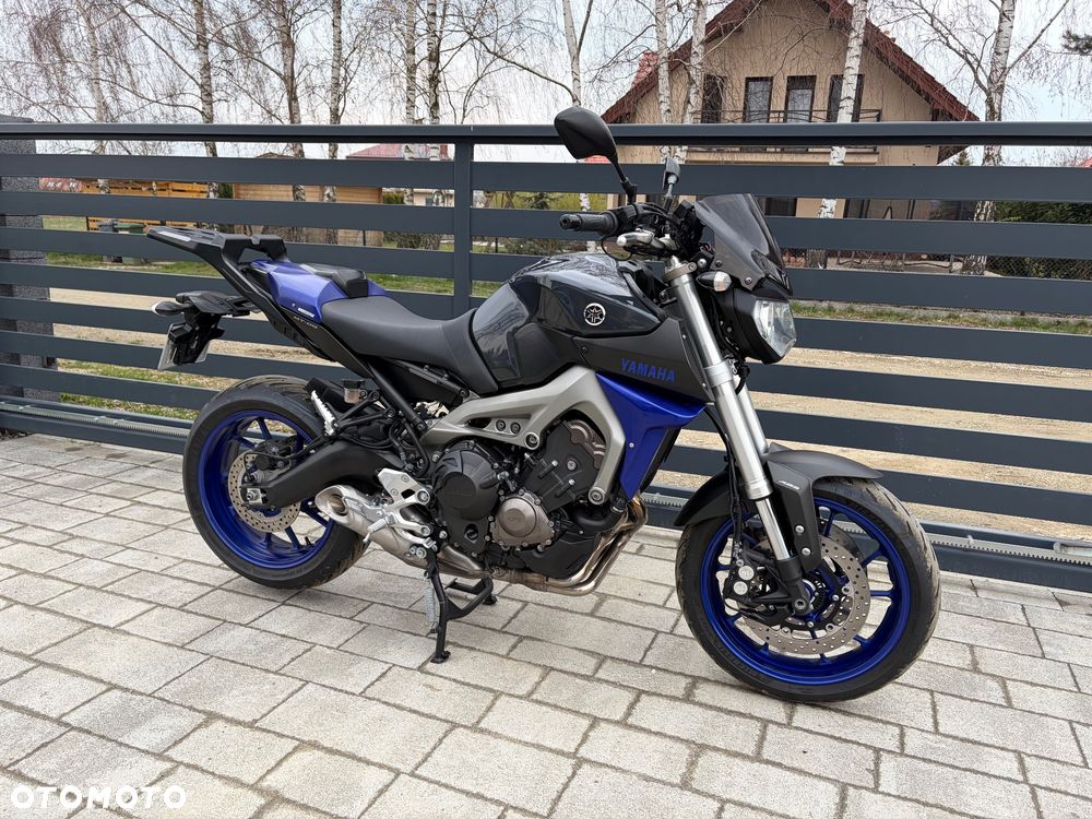 Yamaha MT - 2