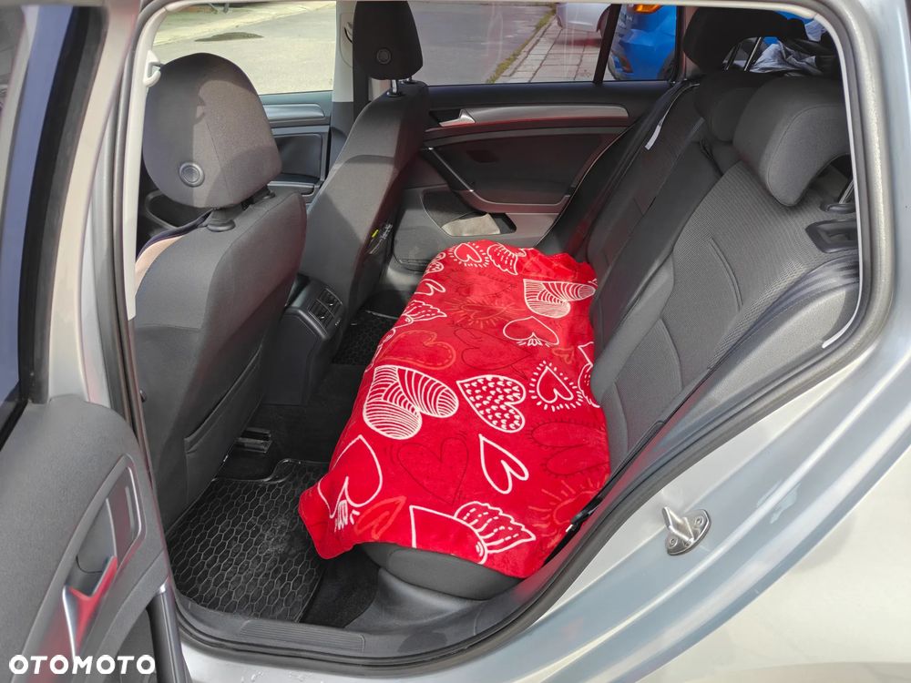 Volkswagen Golf - 7