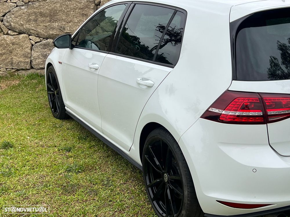 VW Golf 2.0 GTI DSG - 5