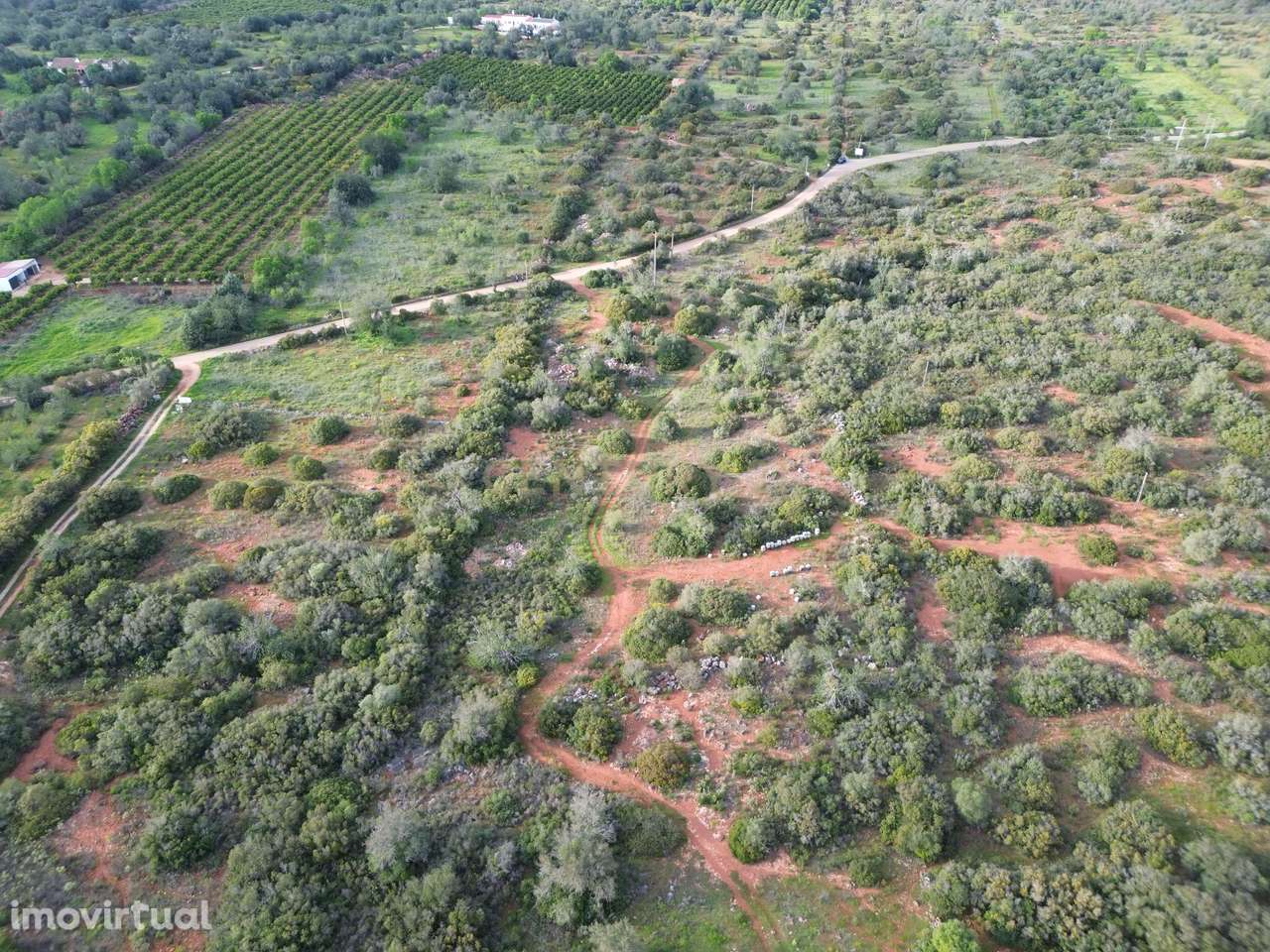 Terreno Rústico | 14.360m² | Paderne | Acesso Alcatroado | Dividido em - Grande imagem: 3/25