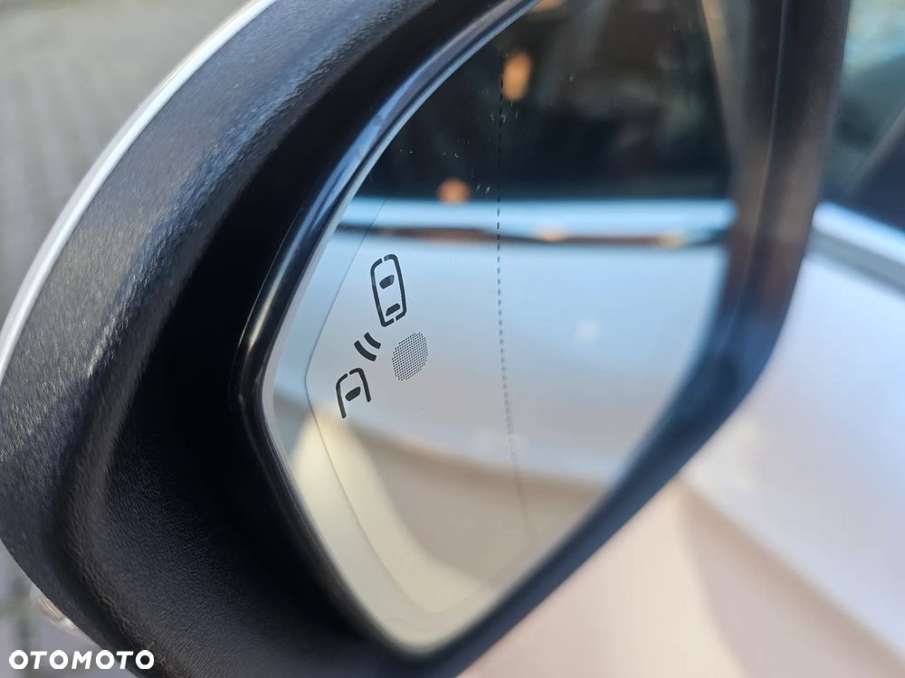 Ford Mondeo 2.0 TDCi Bi-Turbo PowerShift-Aut Titanium - 9