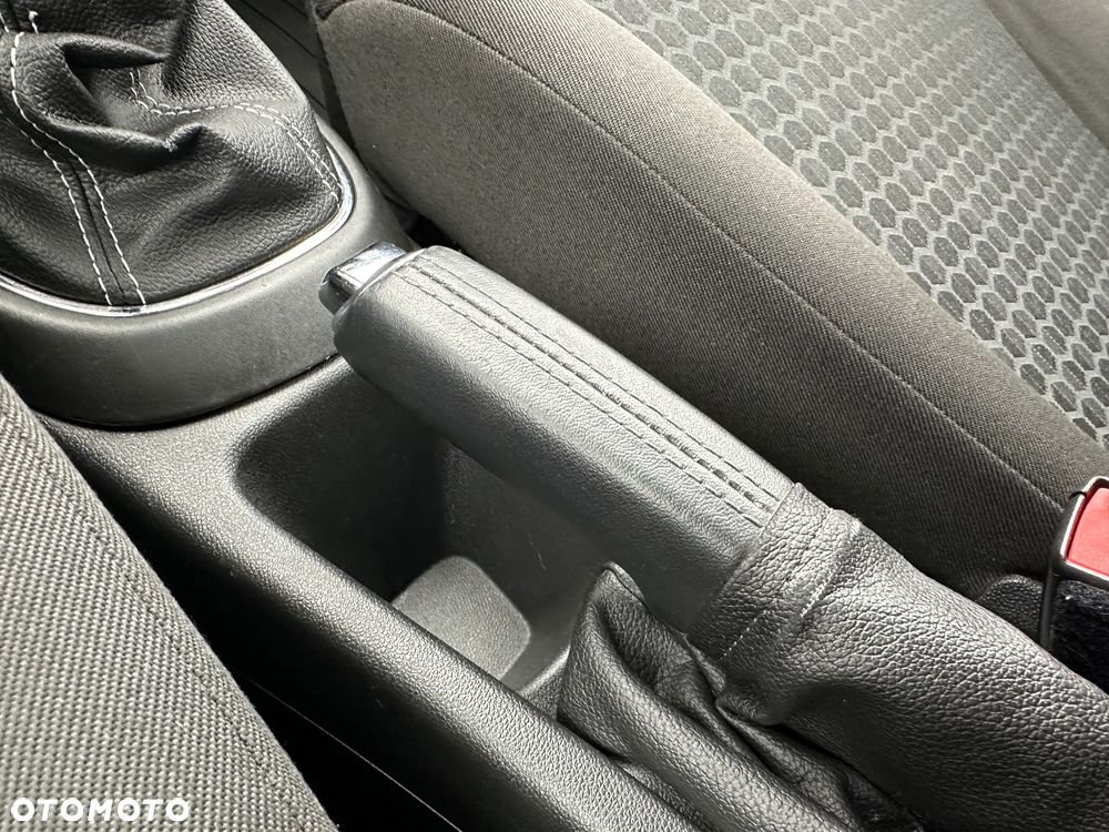 Opel Corsa 1.4 T Enjoy S&S - 17