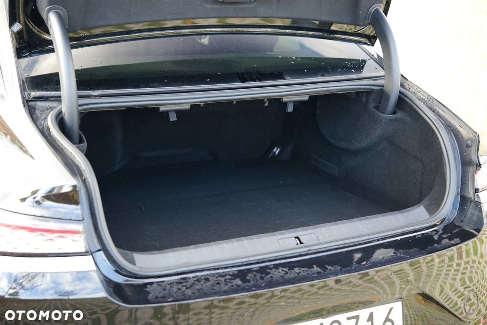 DS Automobiles DS 9 1.6 PureTech Rivoli + - 35