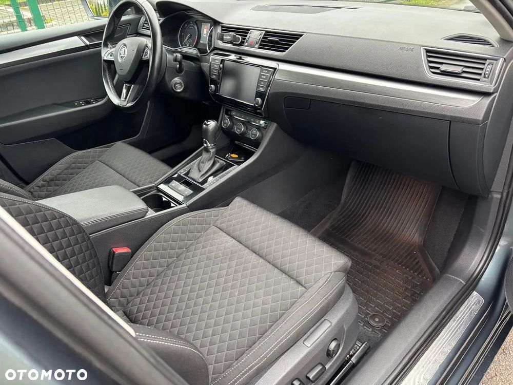 Skoda Superb 2.0 TDI Style DSG7 - 12
