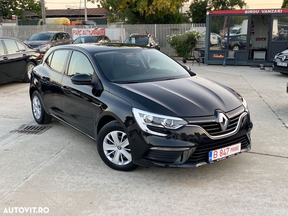 RENAULT Megane