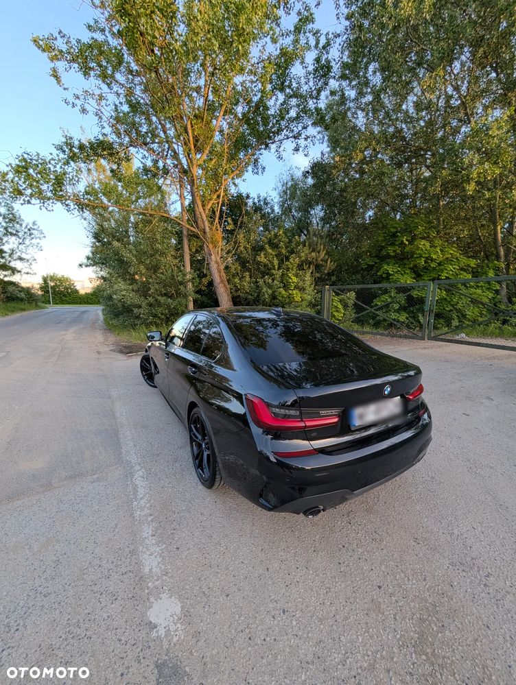 BMW Seria 3 330i xDrive Sport - 6