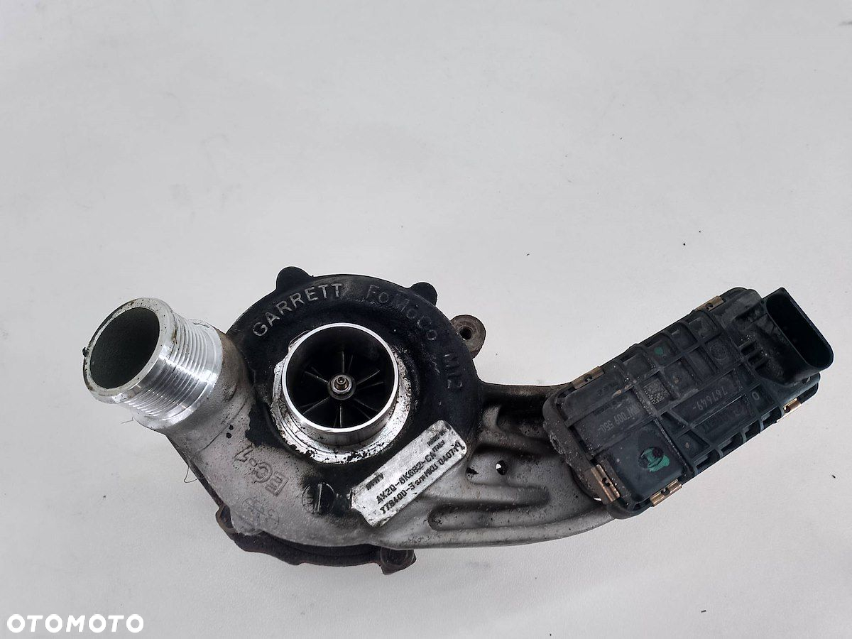 TURBINA JAGUAR XF X250 AX2Q-6K682-CA 3.0 - 7