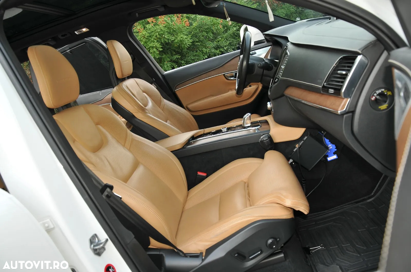 Volvo XC 90 T8 AWD Twin Engine Geartronic Inscription - 11