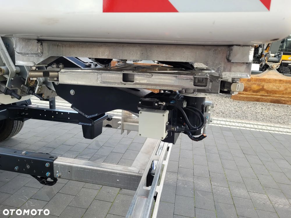 Iveco DAILY 35-140 / FABRYCZNIE NOWY / podnośnik koszowy KLUBB KT20 / - 21