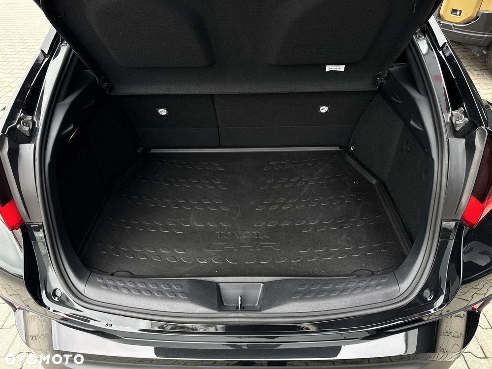 Toyota C-HR 2.0 Hybrid Executive - 33