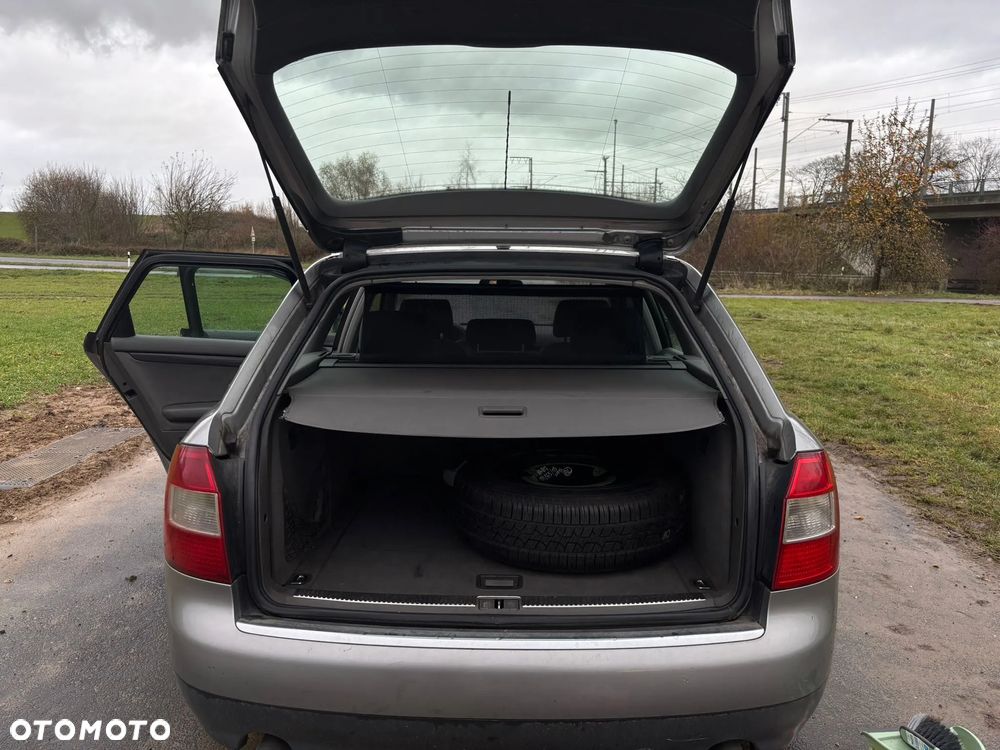 Audi A4 Avant 1.8T Quattro - 6