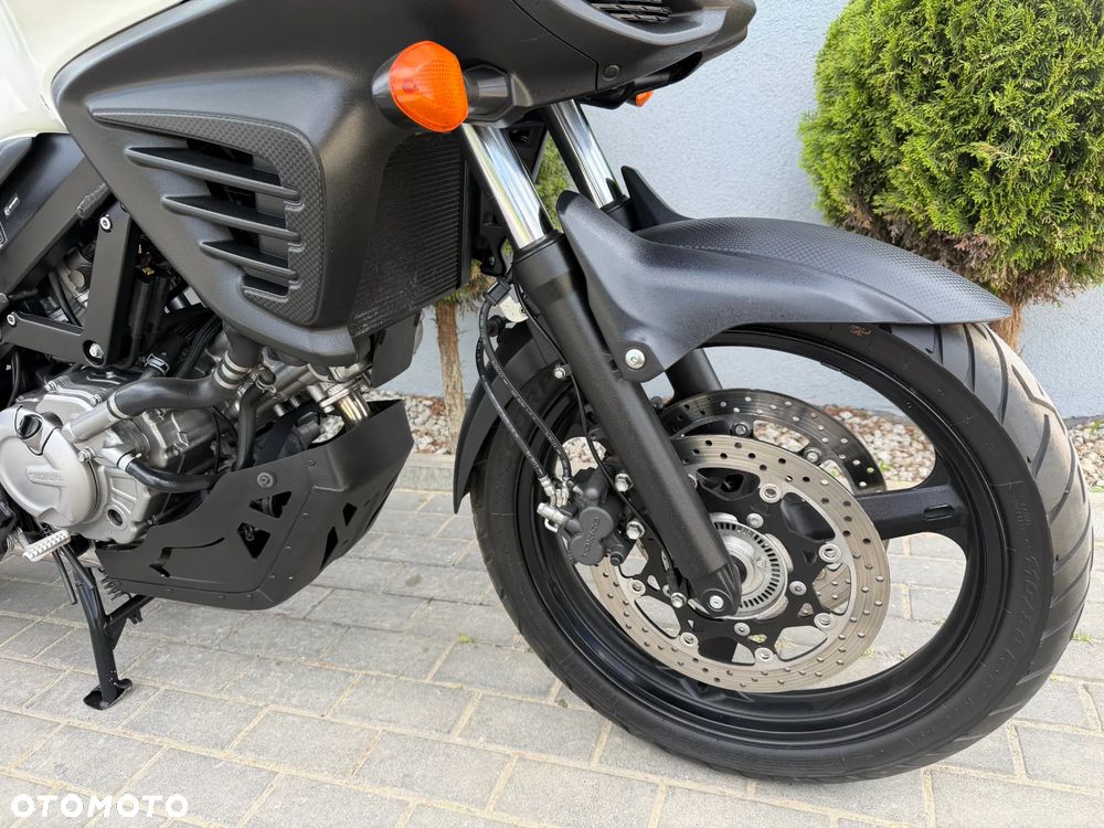 Suzuki DL - 12