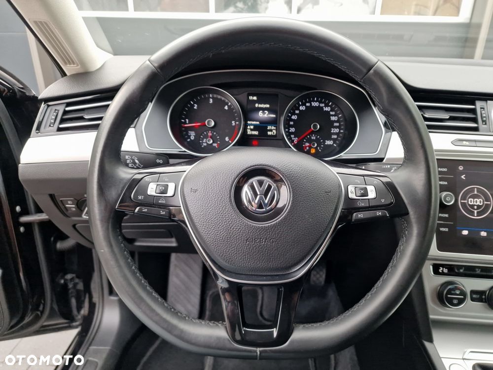 Volkswagen Passat 2.0 TDI BMT Comfortline - 33