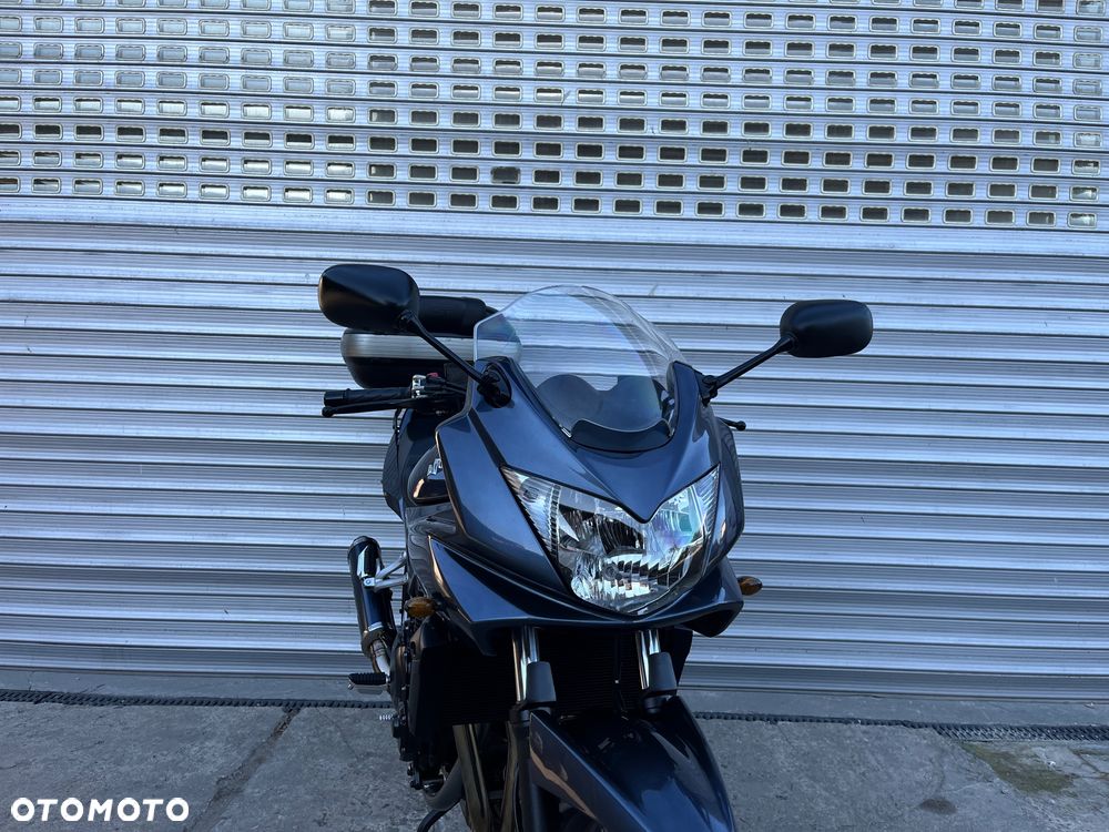 Suzuki Bandit - 30