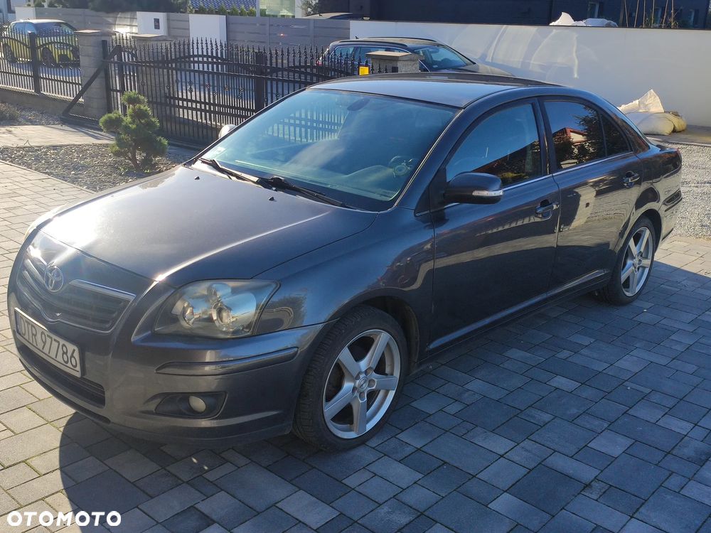 Toyota Avensis 1.8 VVT-i - 1