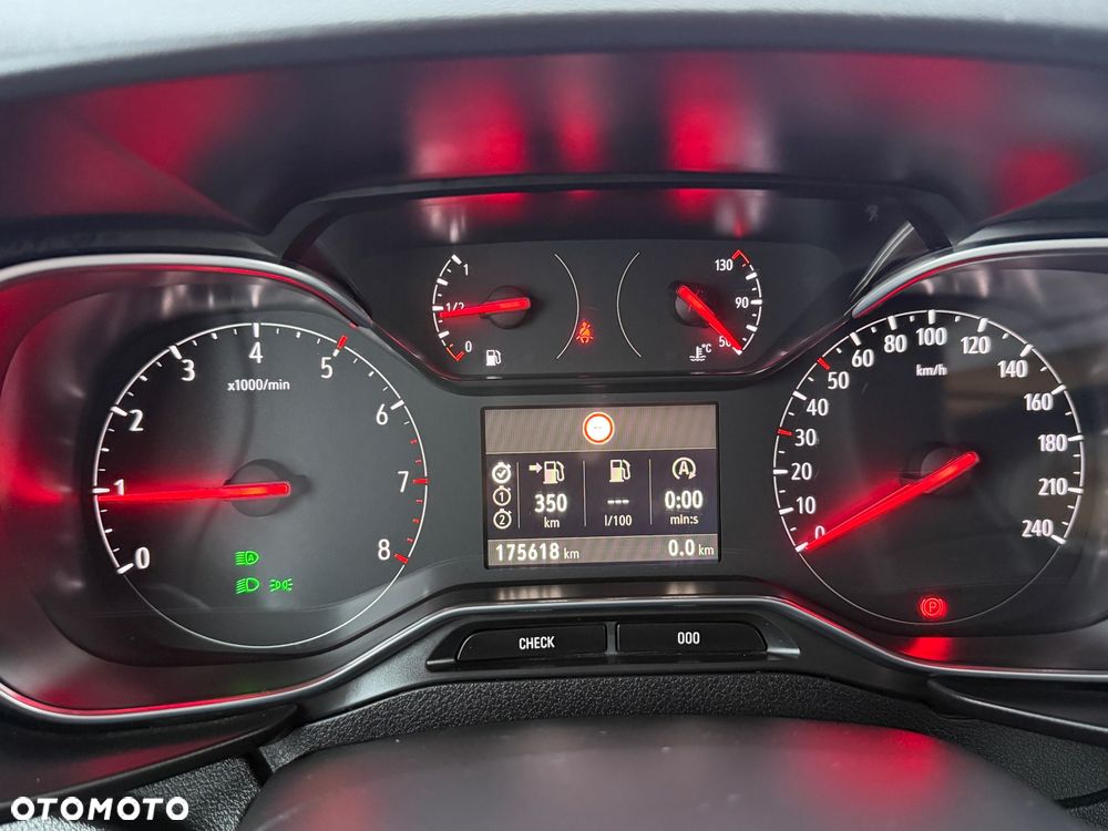 Opel Combo 1.5 D 96kW XL Edition - 21