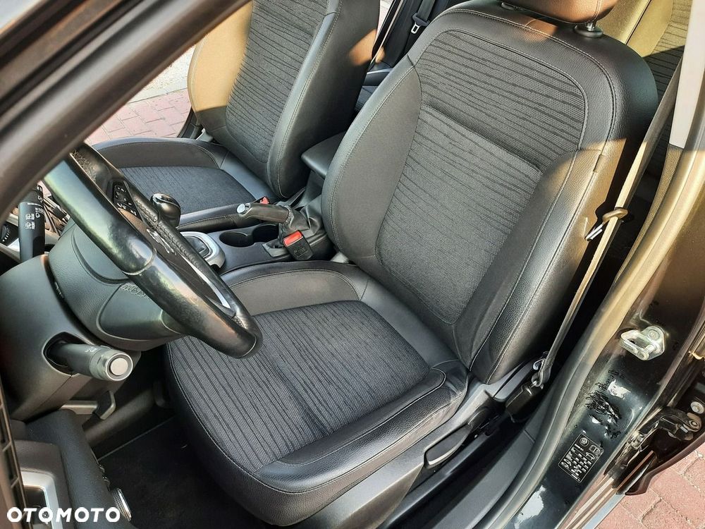 Opel Astra - 13