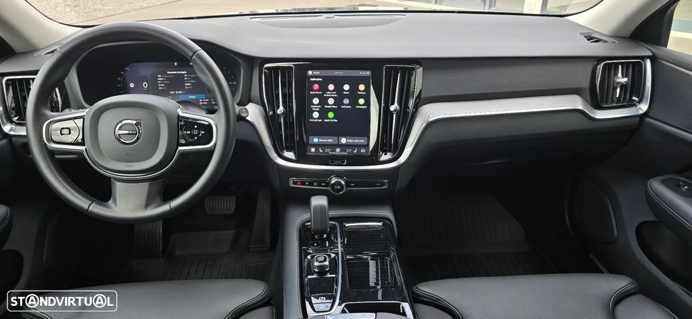 Volvo V60 2.0 T6 AWD TE Plus Dark - 17