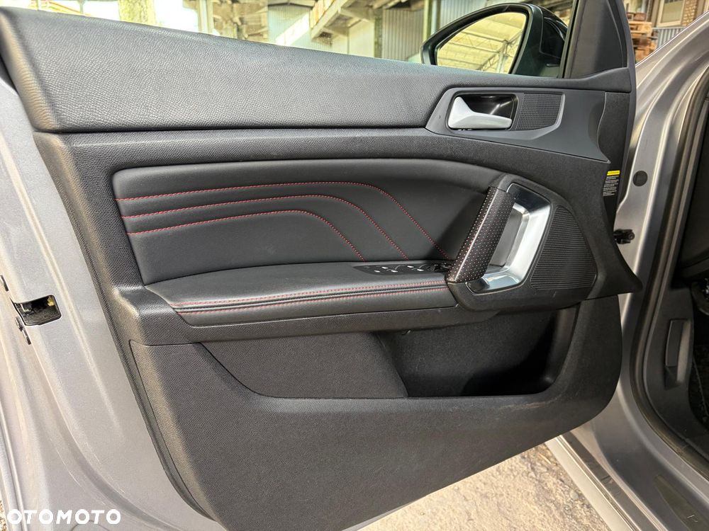 Peugeot 308 BlueHDi 130 EAT8 Stop & Start Allure - 30