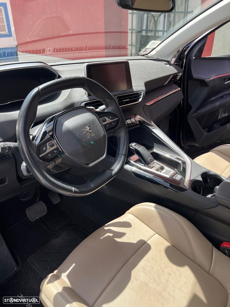 Peugeot 3008 1.5 BlueHDi Allure EAT8 - 12