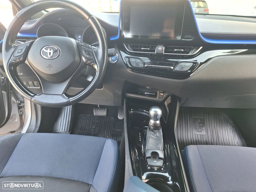 Toyota C-HR 1.8 HSD Comfort+P.Style - 17