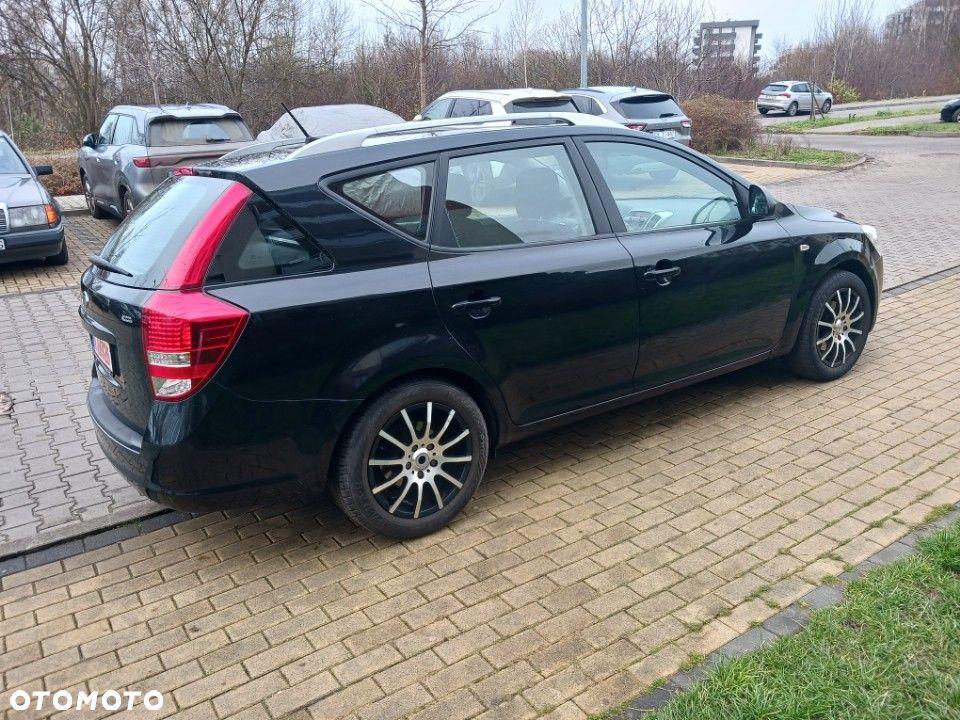 Kia Ceed 1.4 CVVT ISG Vision - 2