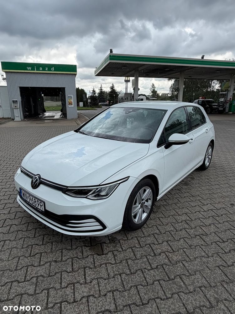 Volkswagen Golf - 10
