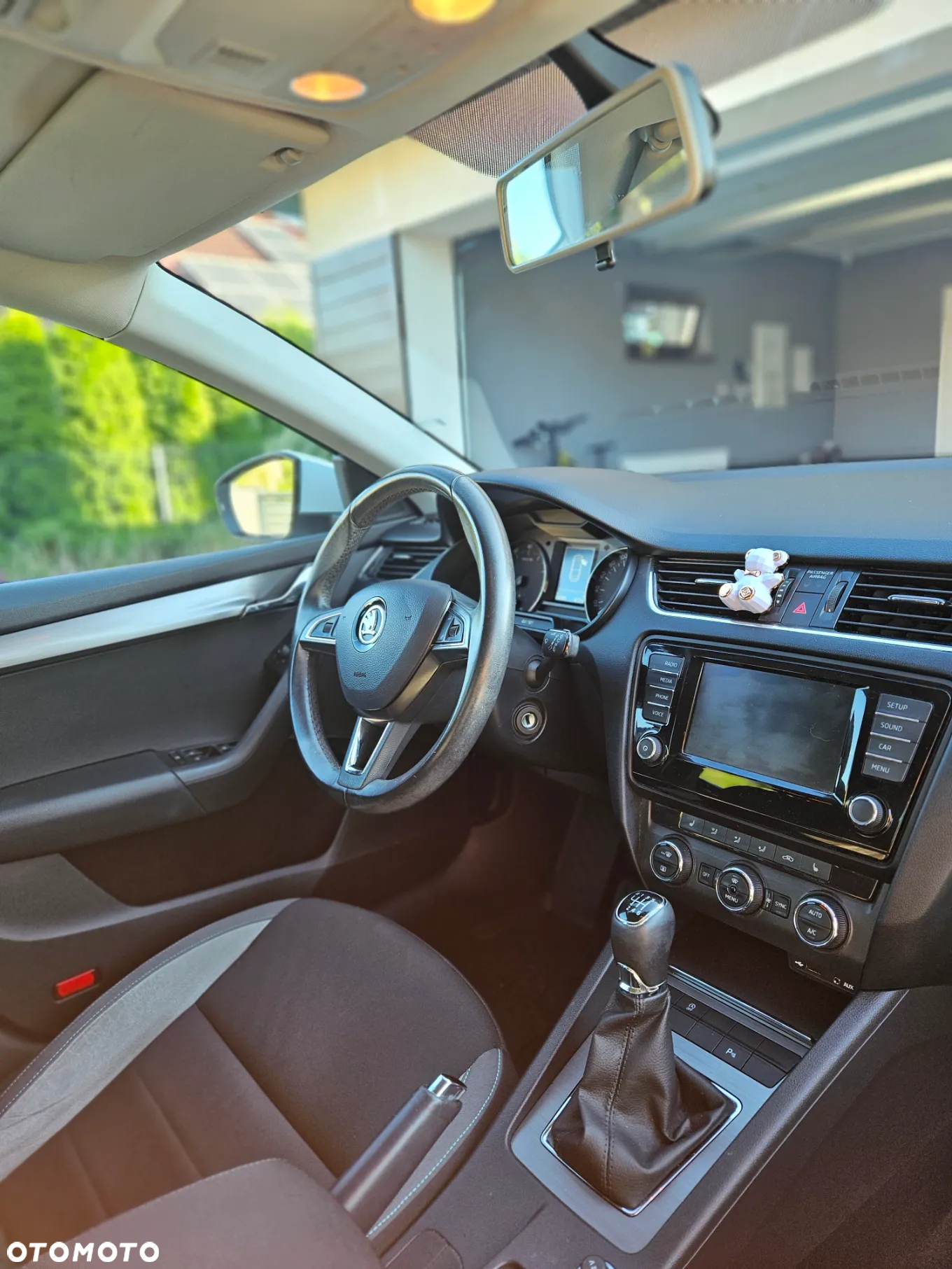 Skoda Octavia ver-1-4-tsi-ambition - 5