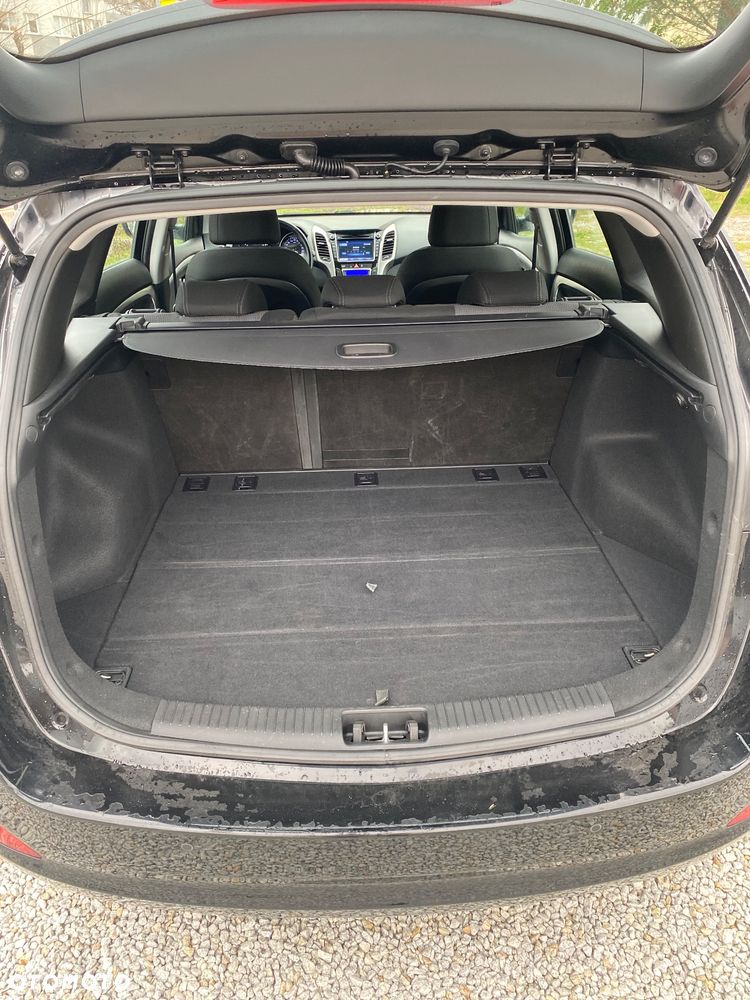 Hyundai i30 blue 1.6 GDI DCT Premium - 28