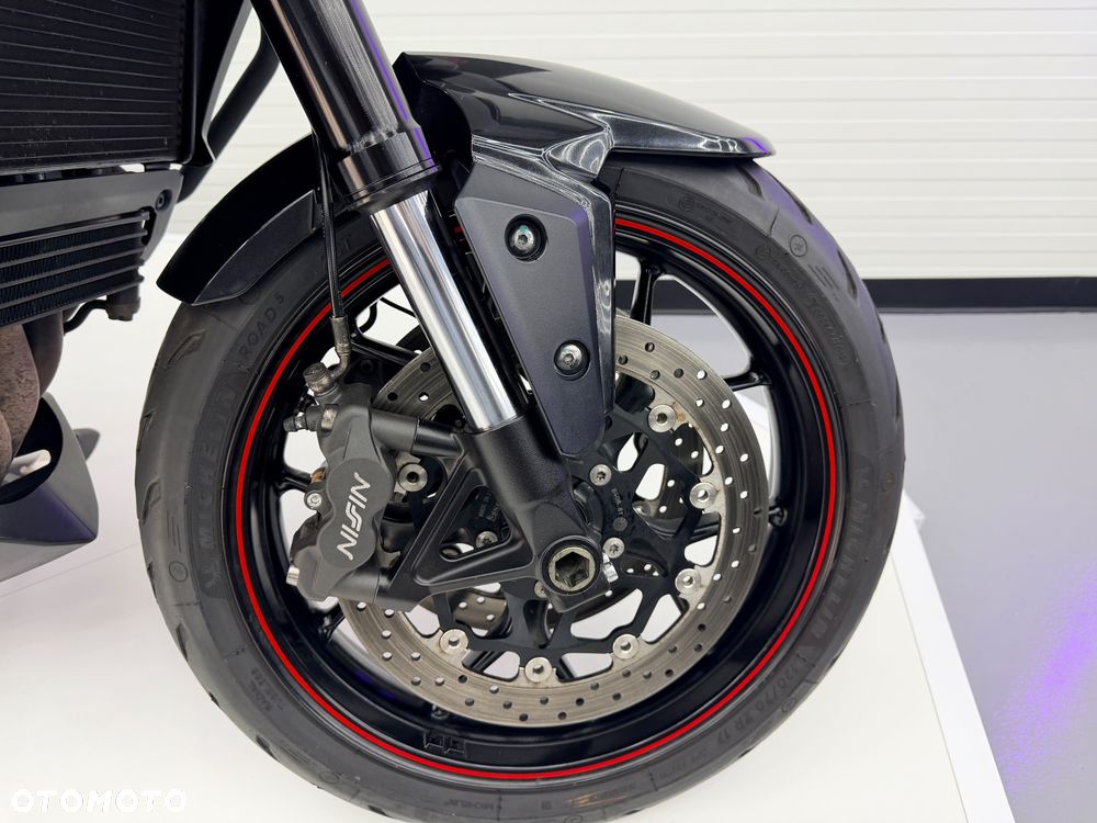 Triumph Tiger - 8