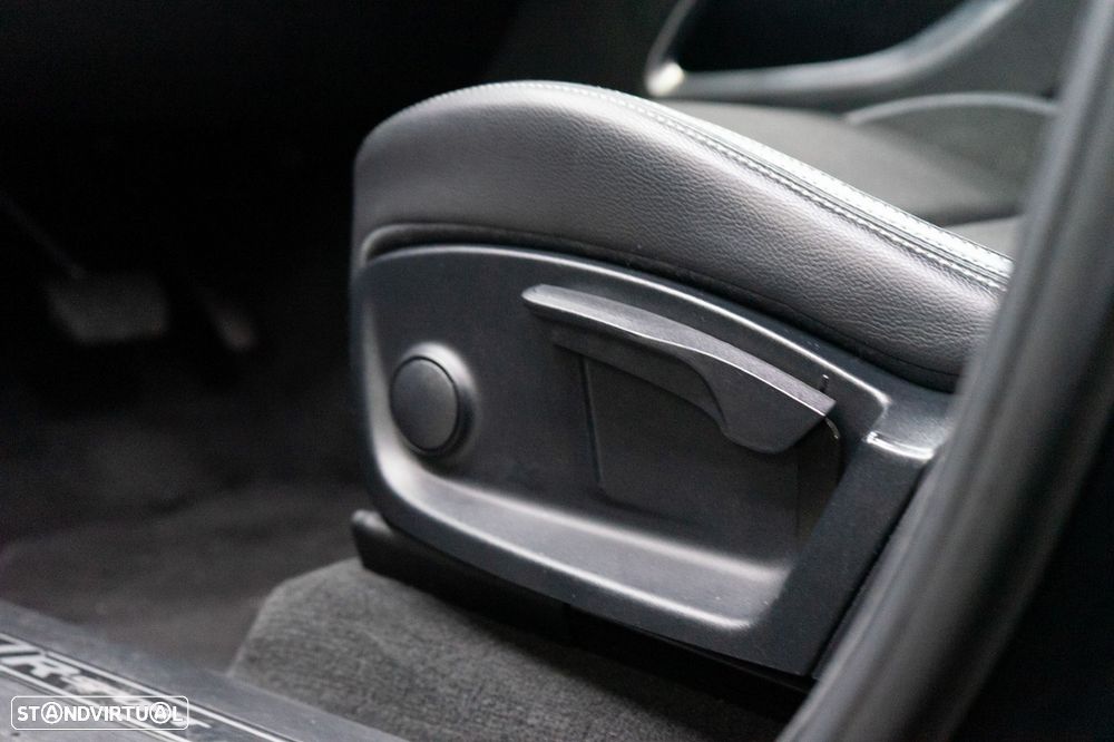 Jaguar F-Pace 20d AWD Aut. R-Sport - 20