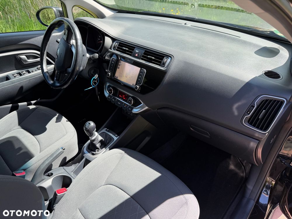 Kia Rio 1.4 ISG Dream Team Edition - 12