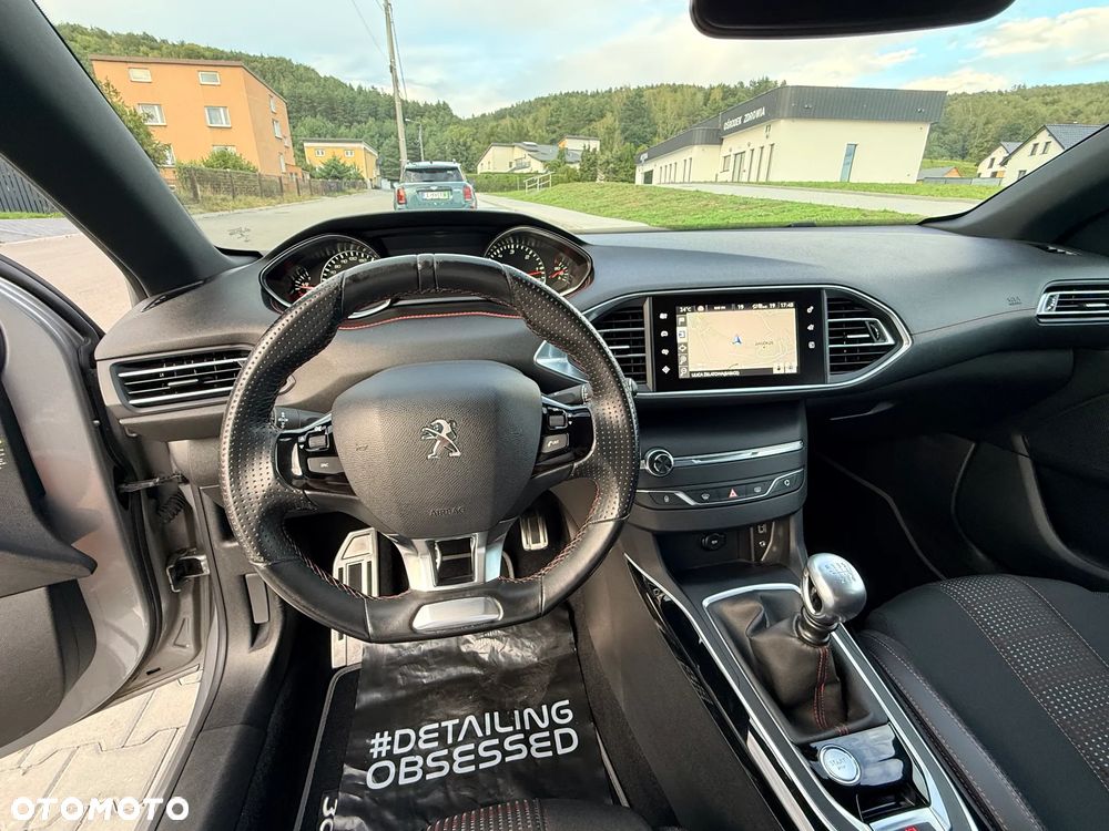 Peugeot 308 BlueHDi FAP 120 Stop&Start GT-Line Edition - 32