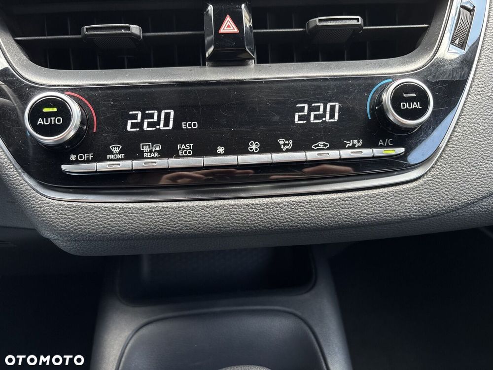 Toyota Corolla 1.8 Hybrid Active - 29