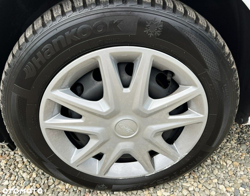 Ford Fiesta 1.1 S&S TREND - 31