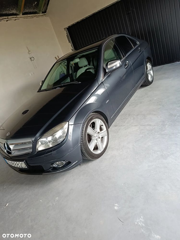 Mercedes-Benz Klasa C 320 CDI Avantgarde 4-Matic - 9