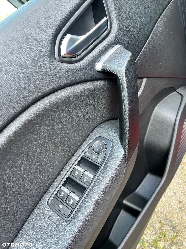 Renault Captur 1.3 TCe mHEV Intens EDC - 7