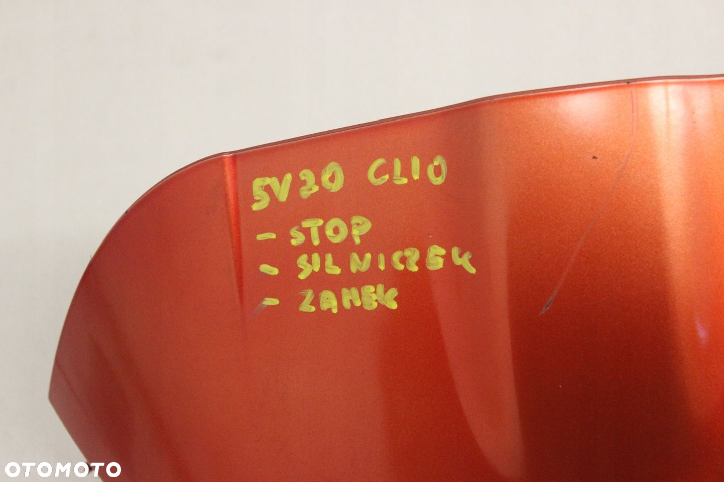 LOTKA SPOILER KLAPY BAGAŻNIKA RENAULT CLIO IV HB - 10