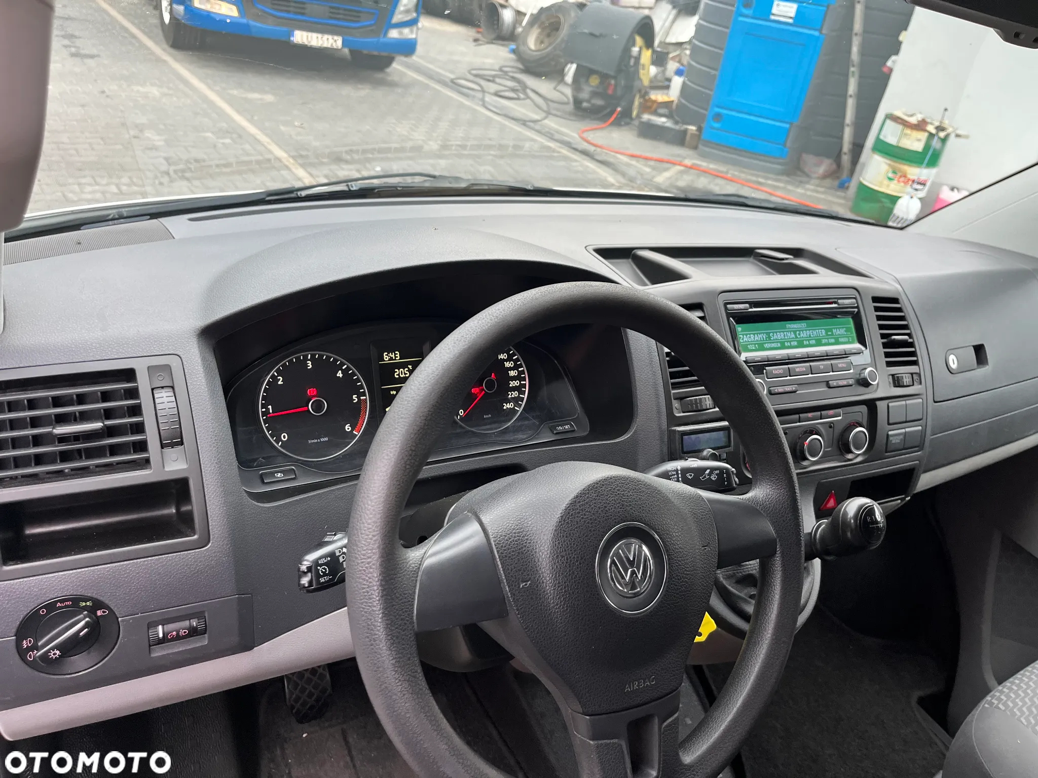 Volkswagen Transporter - 7